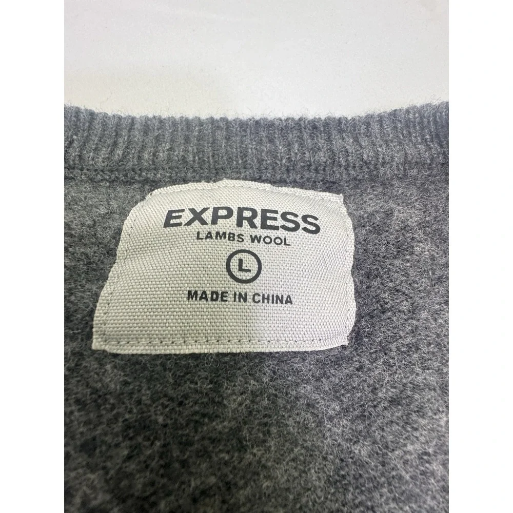 Express Sweater Mens L Gray Argyle 100% Lambs Wool V-Neck‎ Long Sleeve Soft Logo